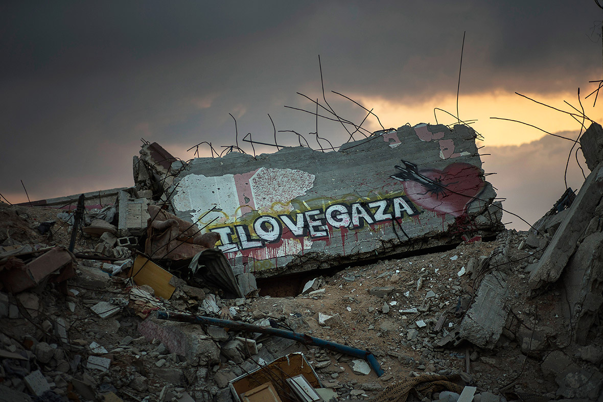 Сионисты обстреляли Сектор Газа из танков