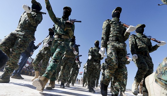Сунниты вступают в народное ополчение Ирака, чтобы воевать против ИГИЛ