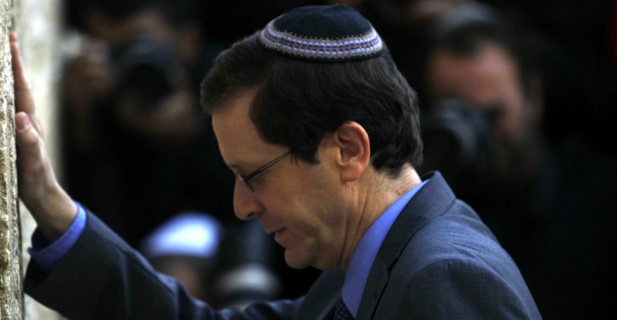 Лидер израильской оппозиции призвал ужесточить сегрегацию