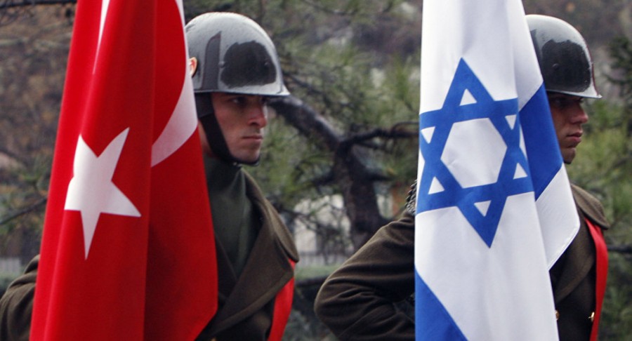 Израильская помощь турецким путчистам?