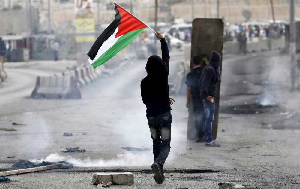 Народ Палестины требует расследовать военные преступления Израиля