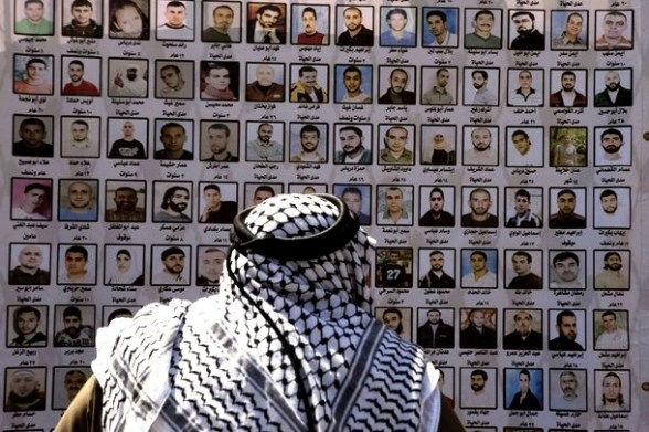В израильских тюрьмах томятся сотни палестинцев