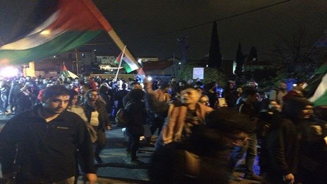 Палестинцы массово протестуют против сноса домов