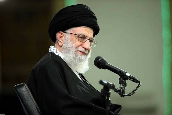 Аятолла Хаменеи: «К участникам протестов нужно проявить исламское милосердие»