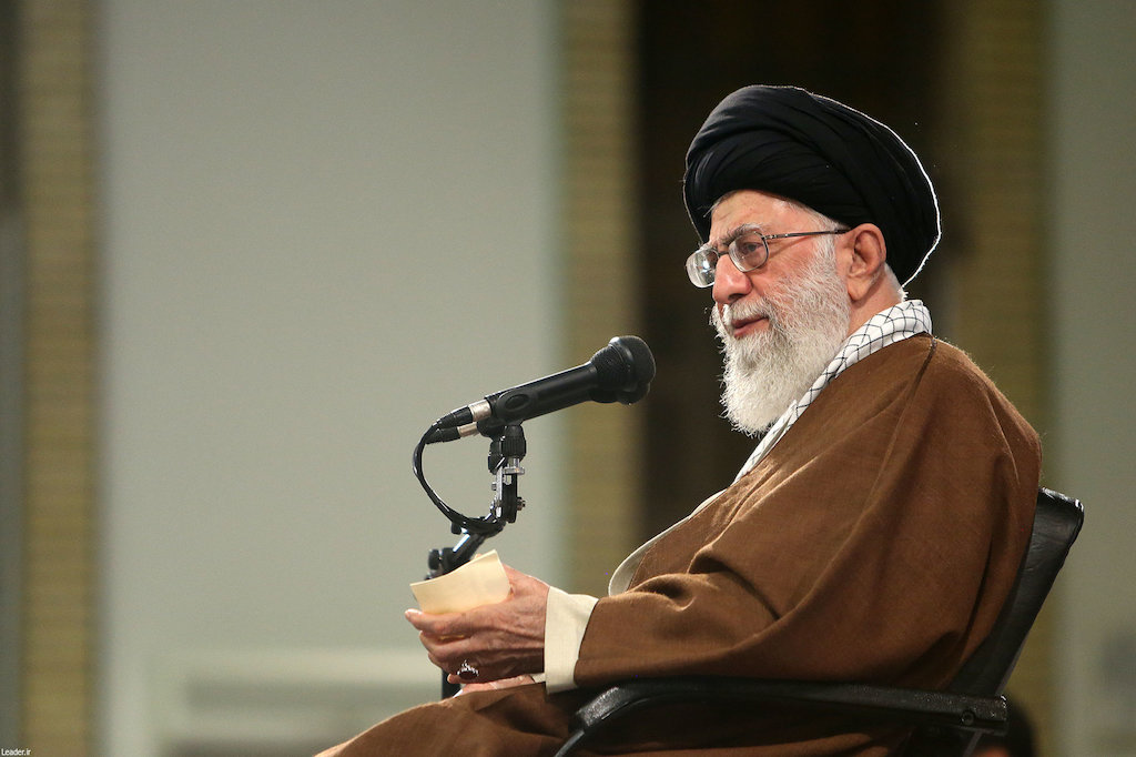 Аятолла Хаменеи: «Американская сделка века не доживет до смерти Трампа»