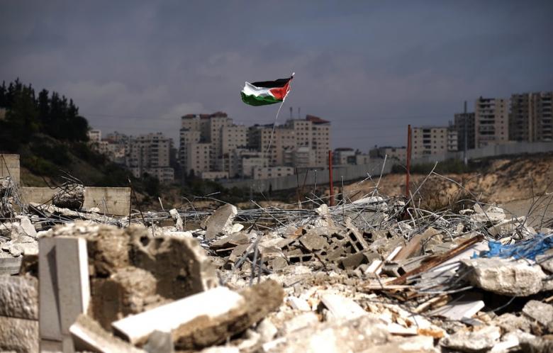 Израиль конфискует палестинские земли и поощряет строительство поселений