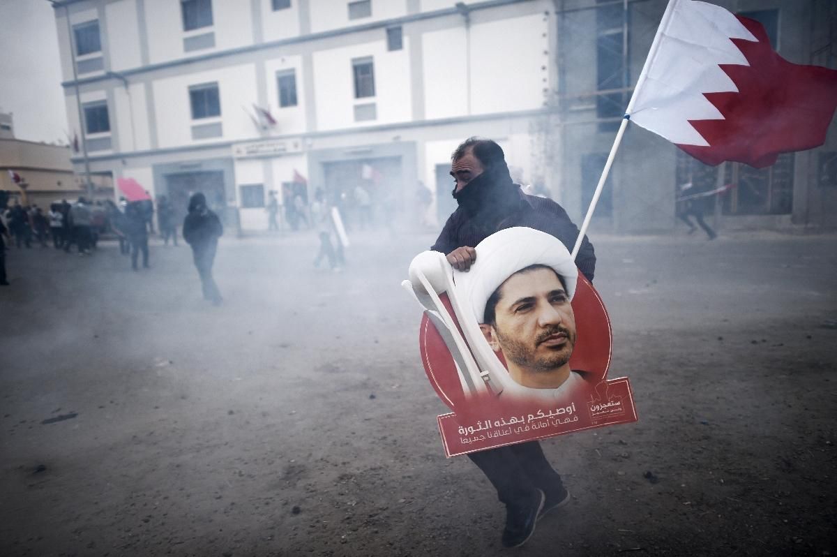 Режим в Бахрейне против политических свобод: история систематического насилия