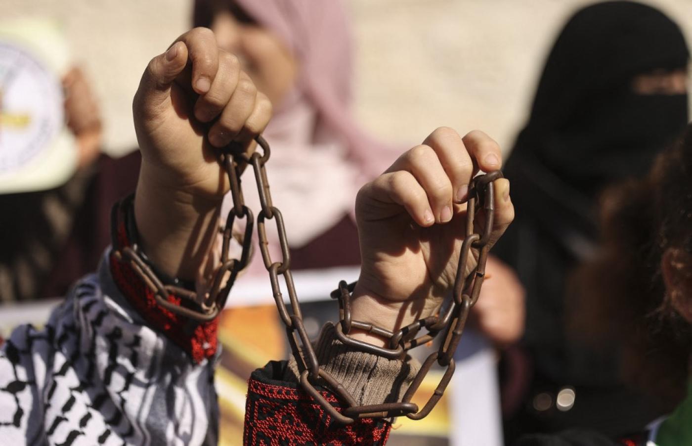 Восстание против оккупантов: голодовки палестинских узников в израильских тюрьмах