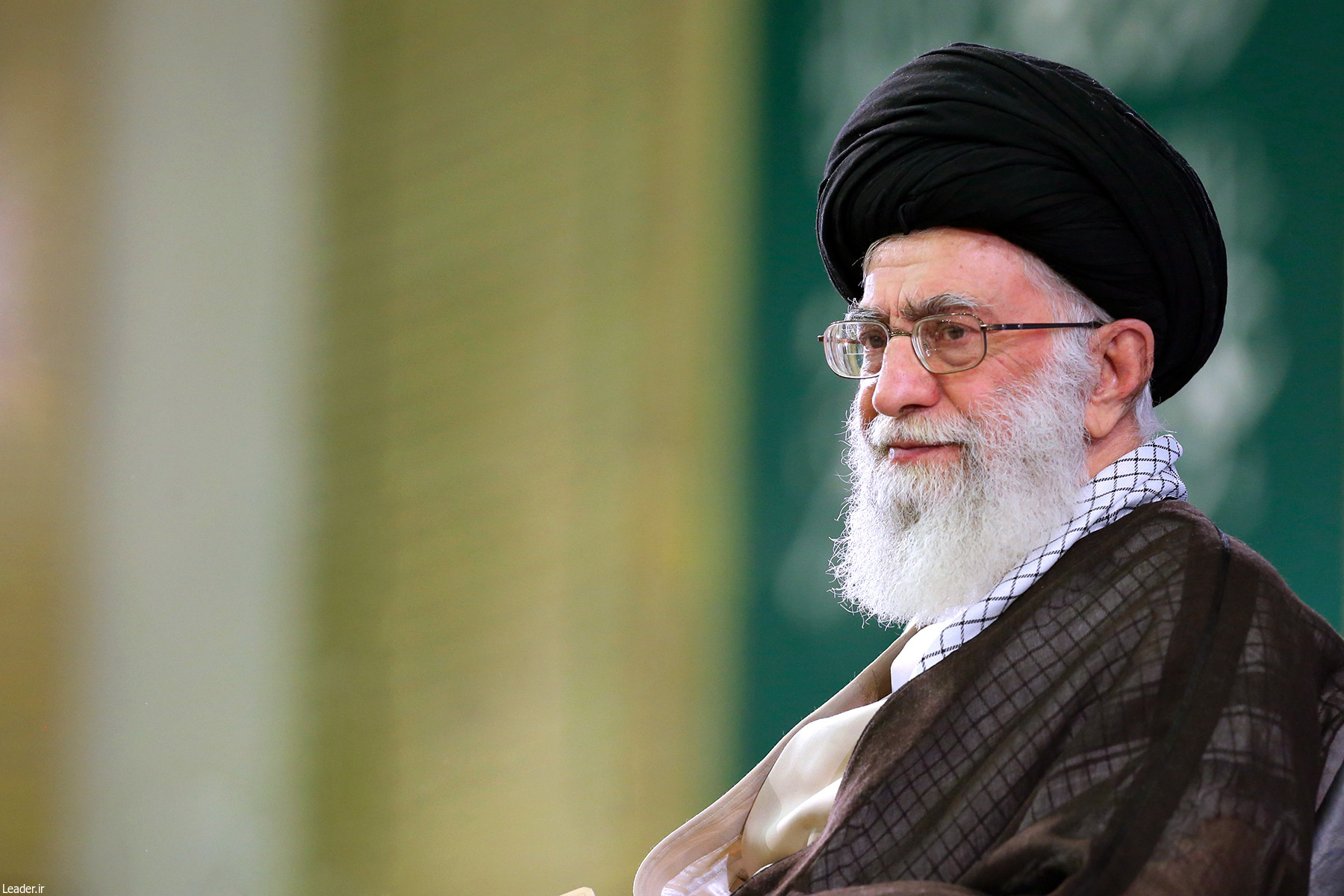 Рахбар: «Иранский народ открыл свои большие возможности в эру Священной Обороны»